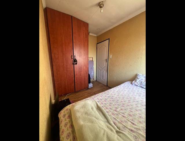 2 BEDROOM HOUSE FOR SALE IN SOSHANGUVE UU